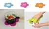 2011hot Beautiful flower silicone trivet
