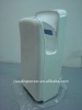 Air injection hand dryer