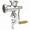 Economical and practical manual meat chopper