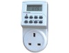 GT3-2352 British style 3200W 13A programmable digital timer switch